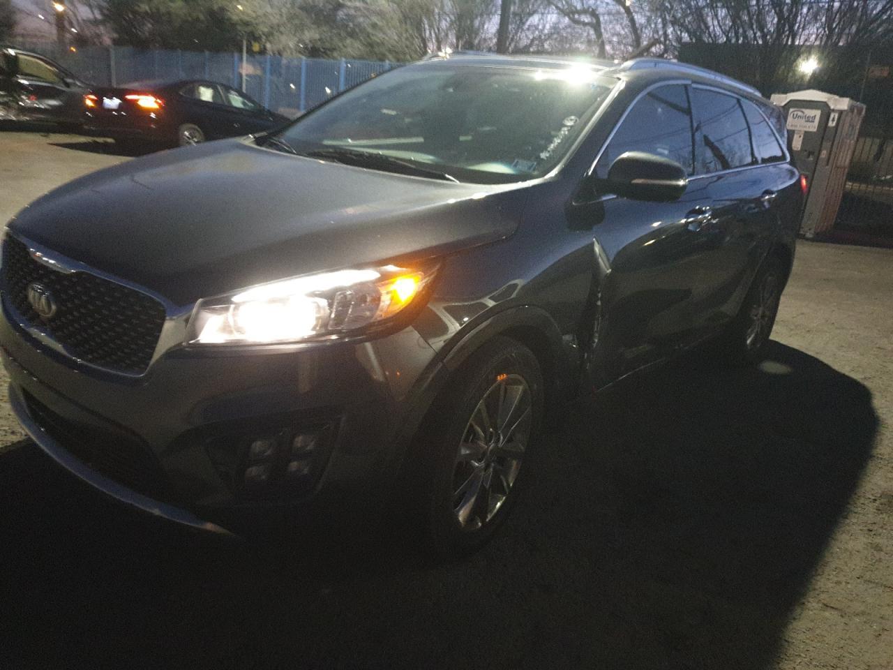 2017 KIA SORENTO