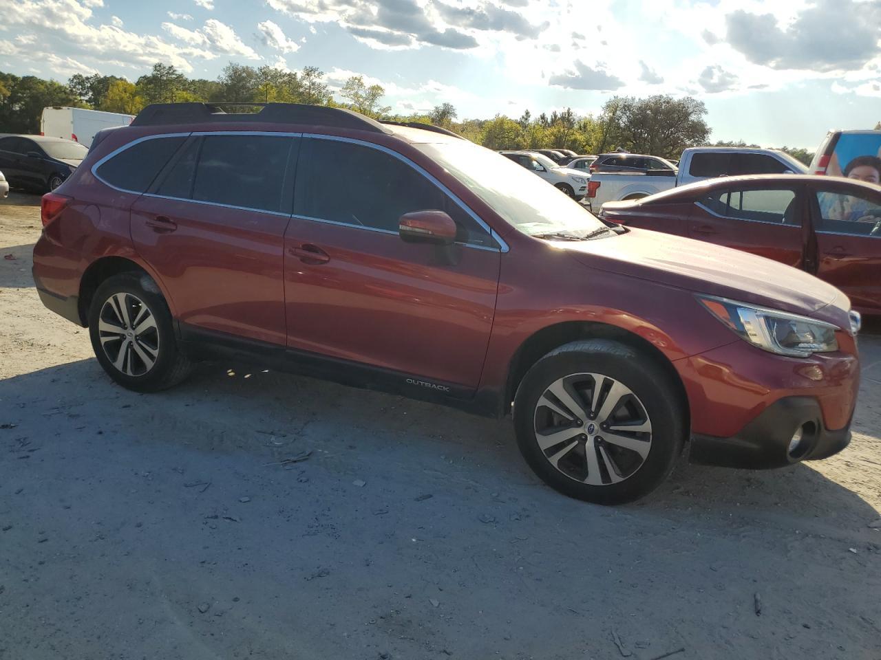 2019 SUBARU Outback
