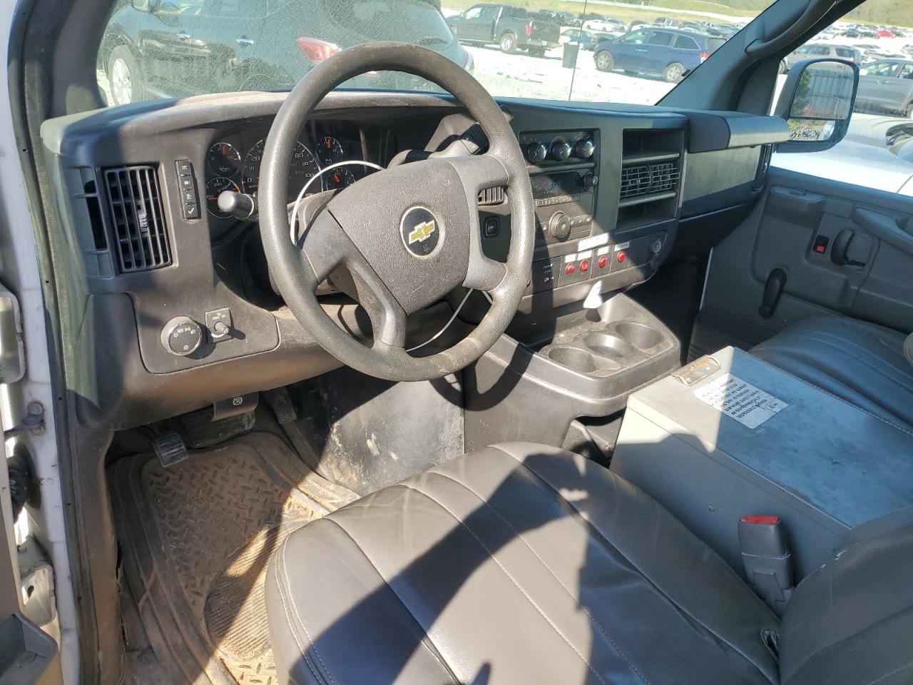 2013 CHEVROLET EXPRESS 2500