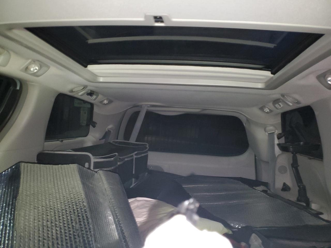 2013 TOYOTA SIENNA