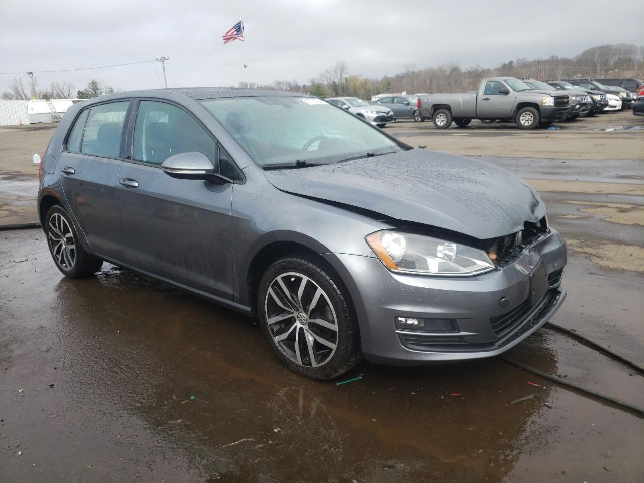 2017 VOLKSWAGEN GOLF