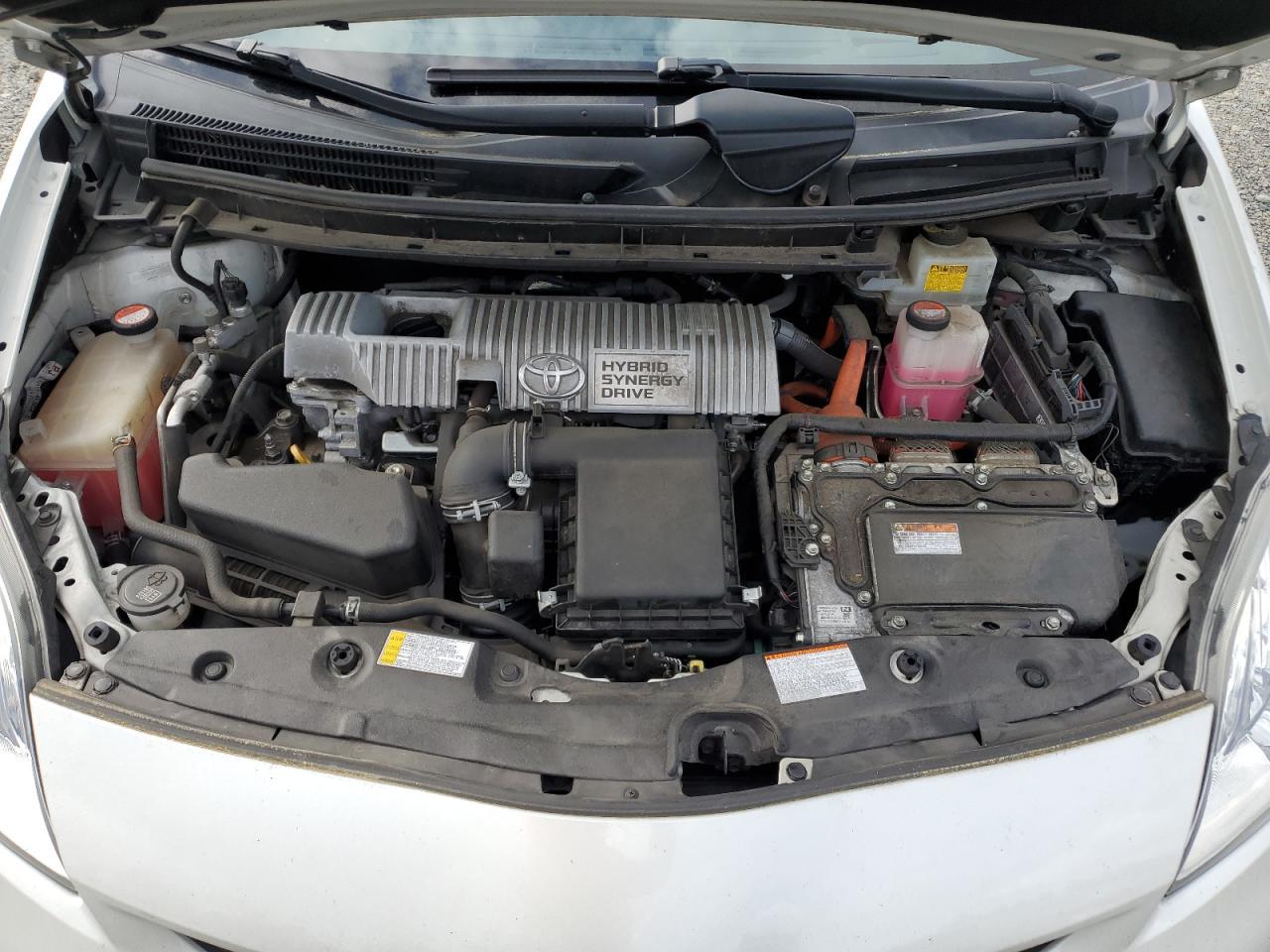 2015 TOYOTA PRIUS