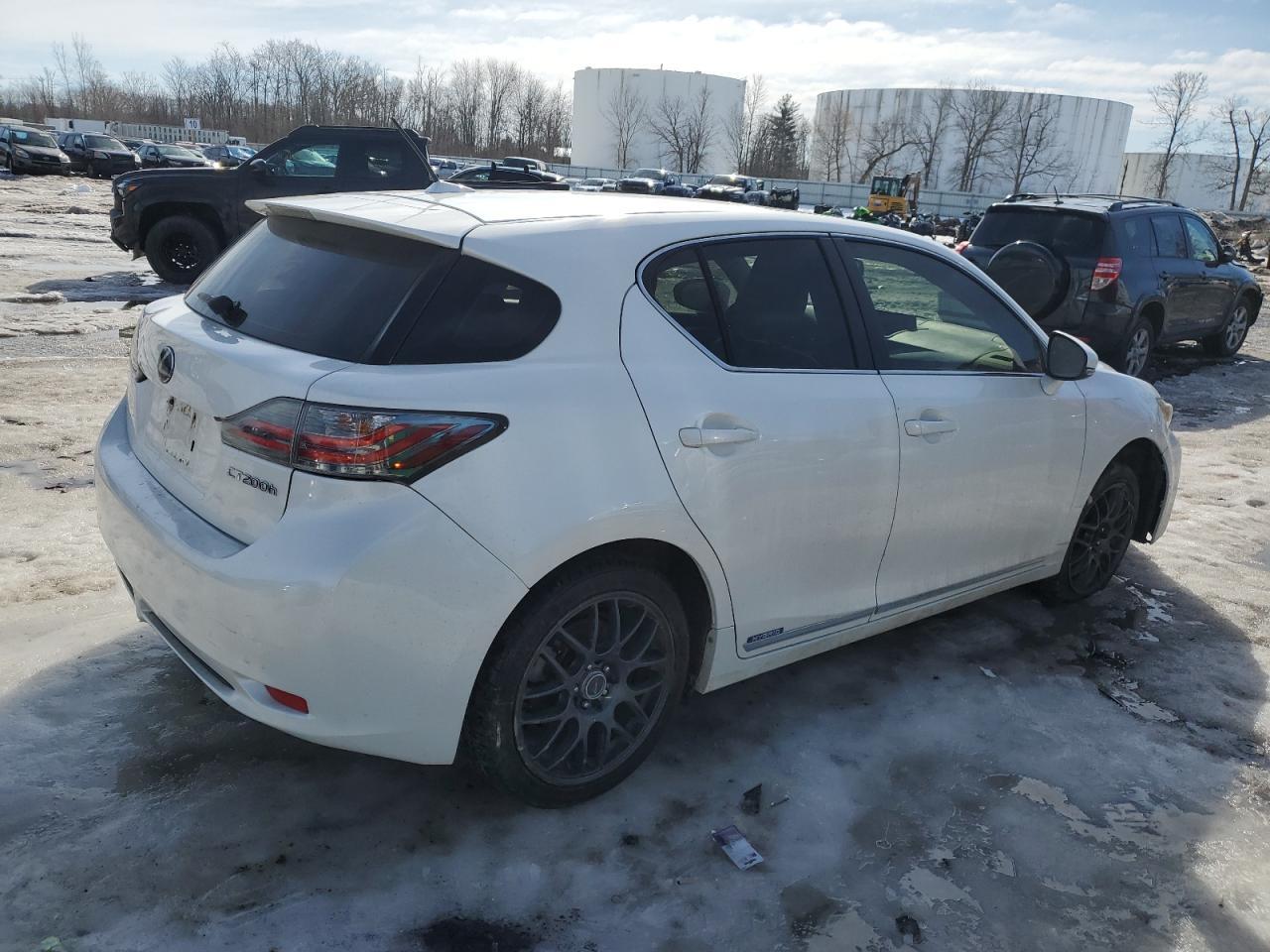 2011 LEXUS CT 200H