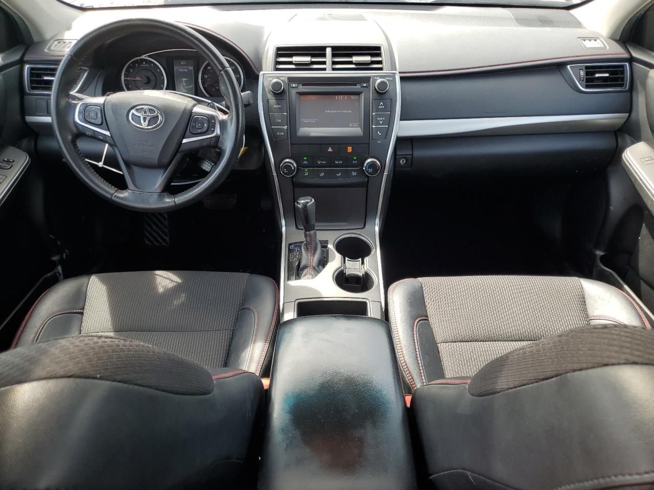 2016 TOYOTA CAMRY