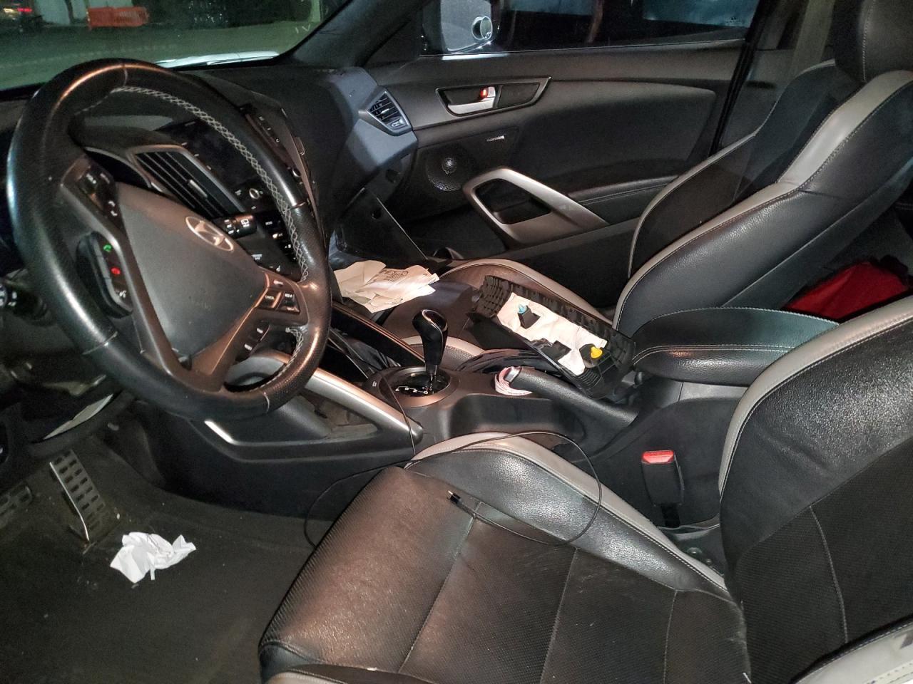 2017 HYUNDAI VELOSTER