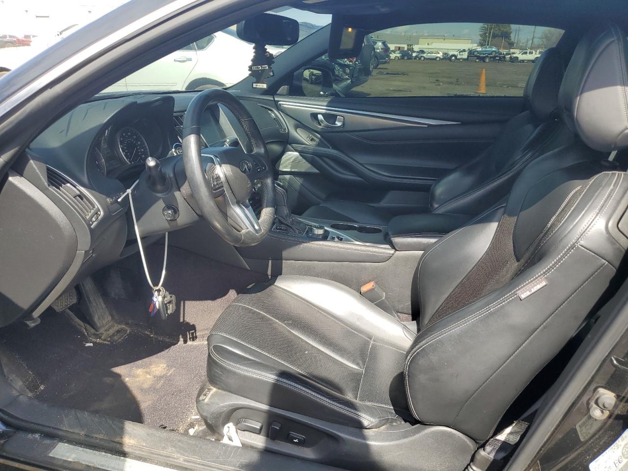 2017 INFINITI Q60