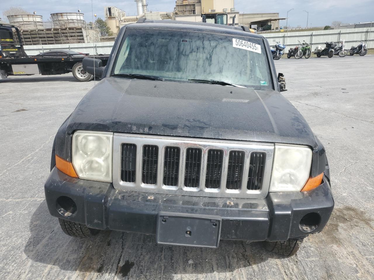 2006 JEEP Commander