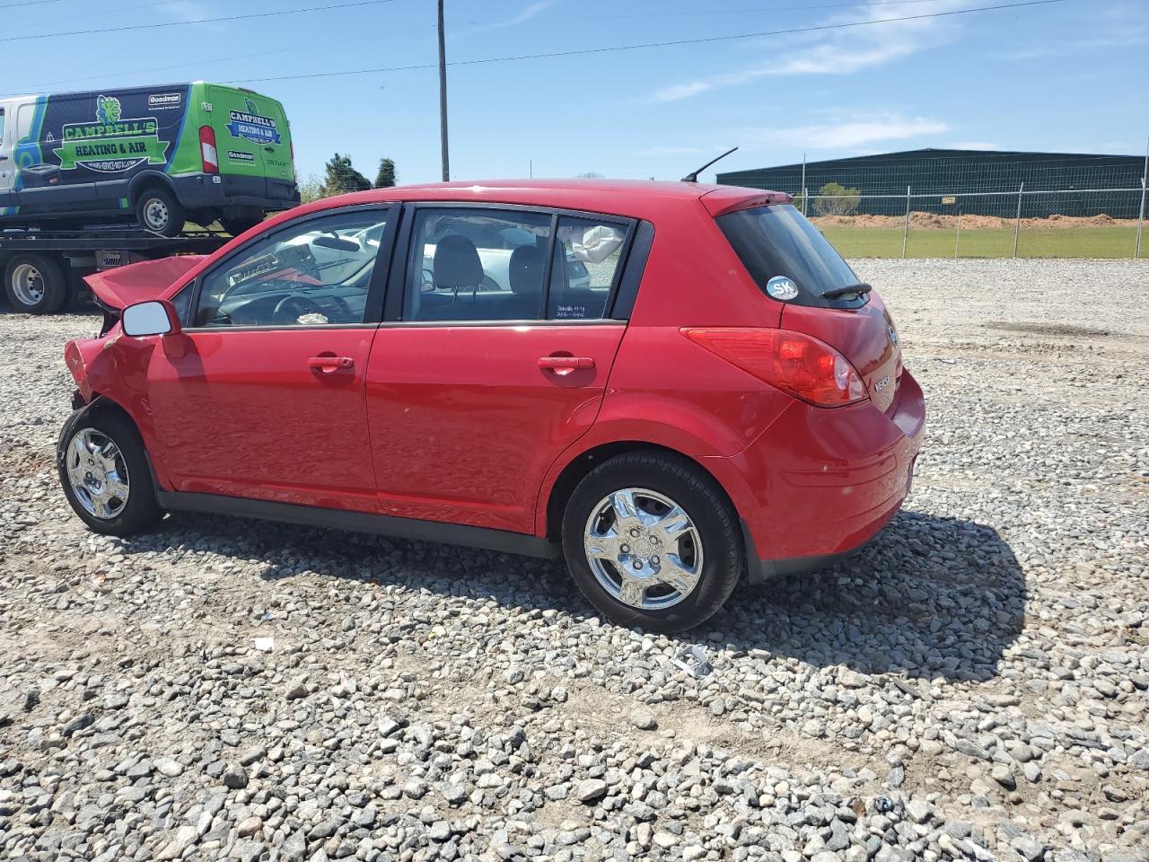 2011 NISSAN VERSA