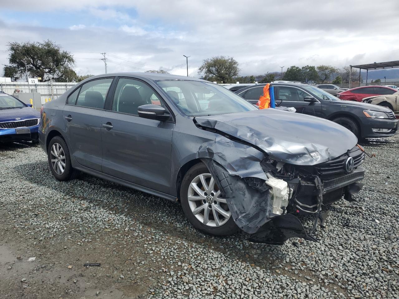2012 VOLKSWAGEN JETTA