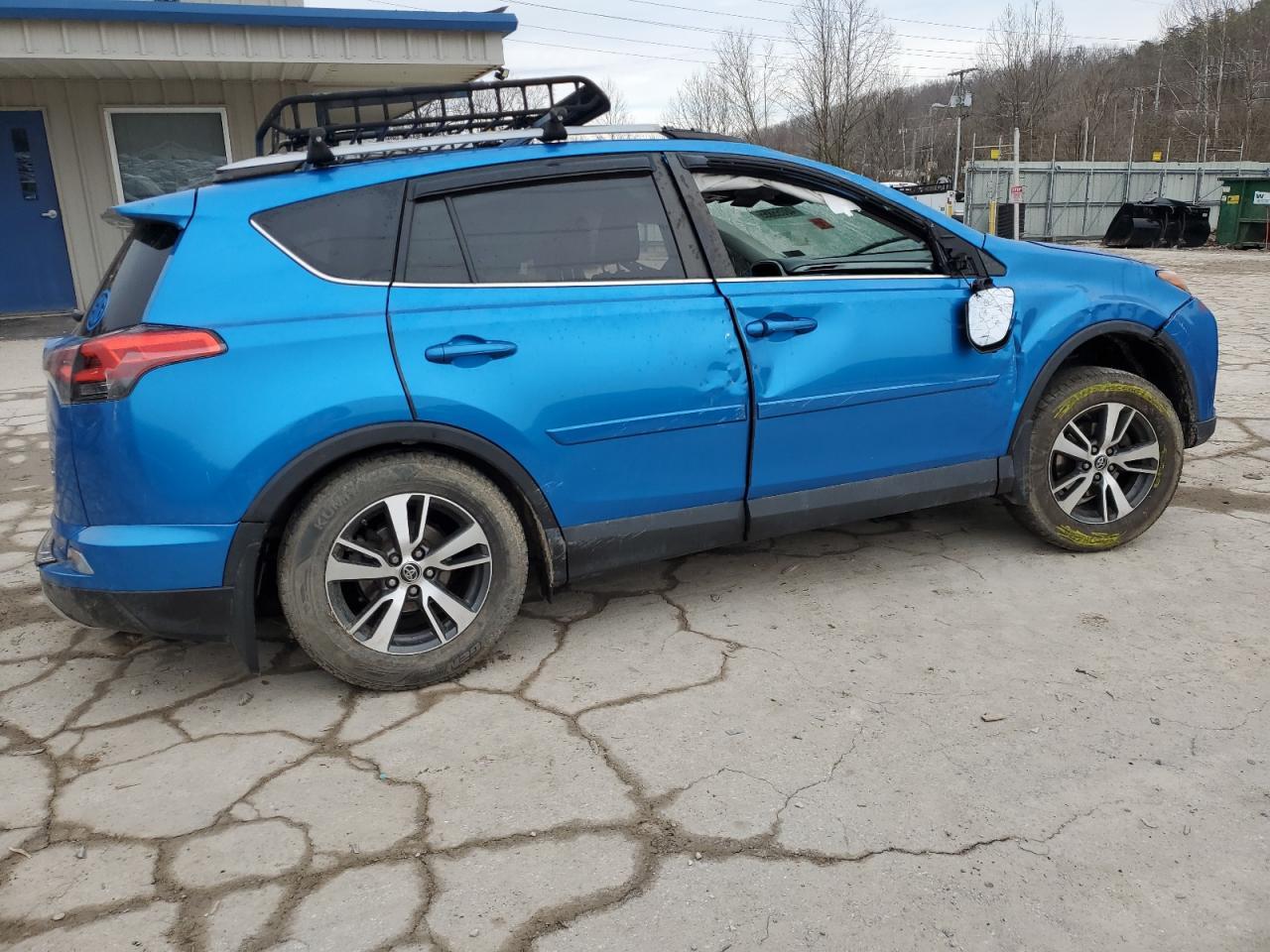 2017 TOYOTA RAV4