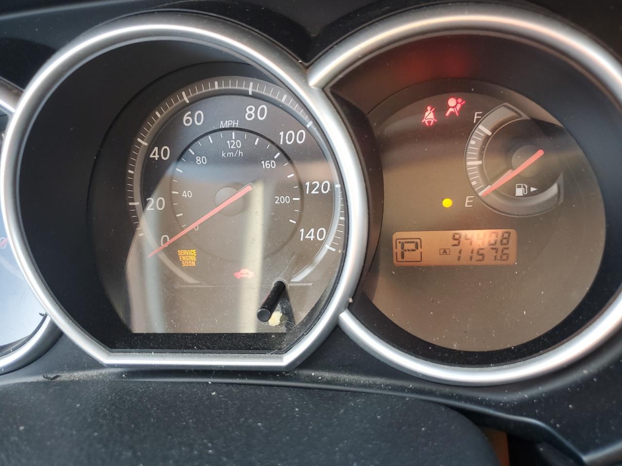 2011 NISSAN VERSA