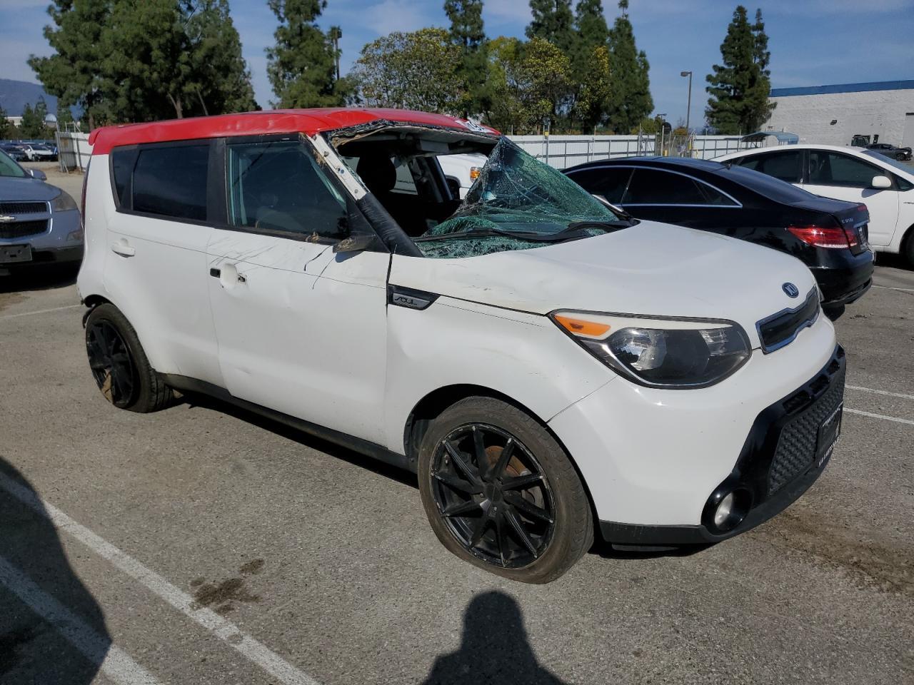 2016 KIA SOUL