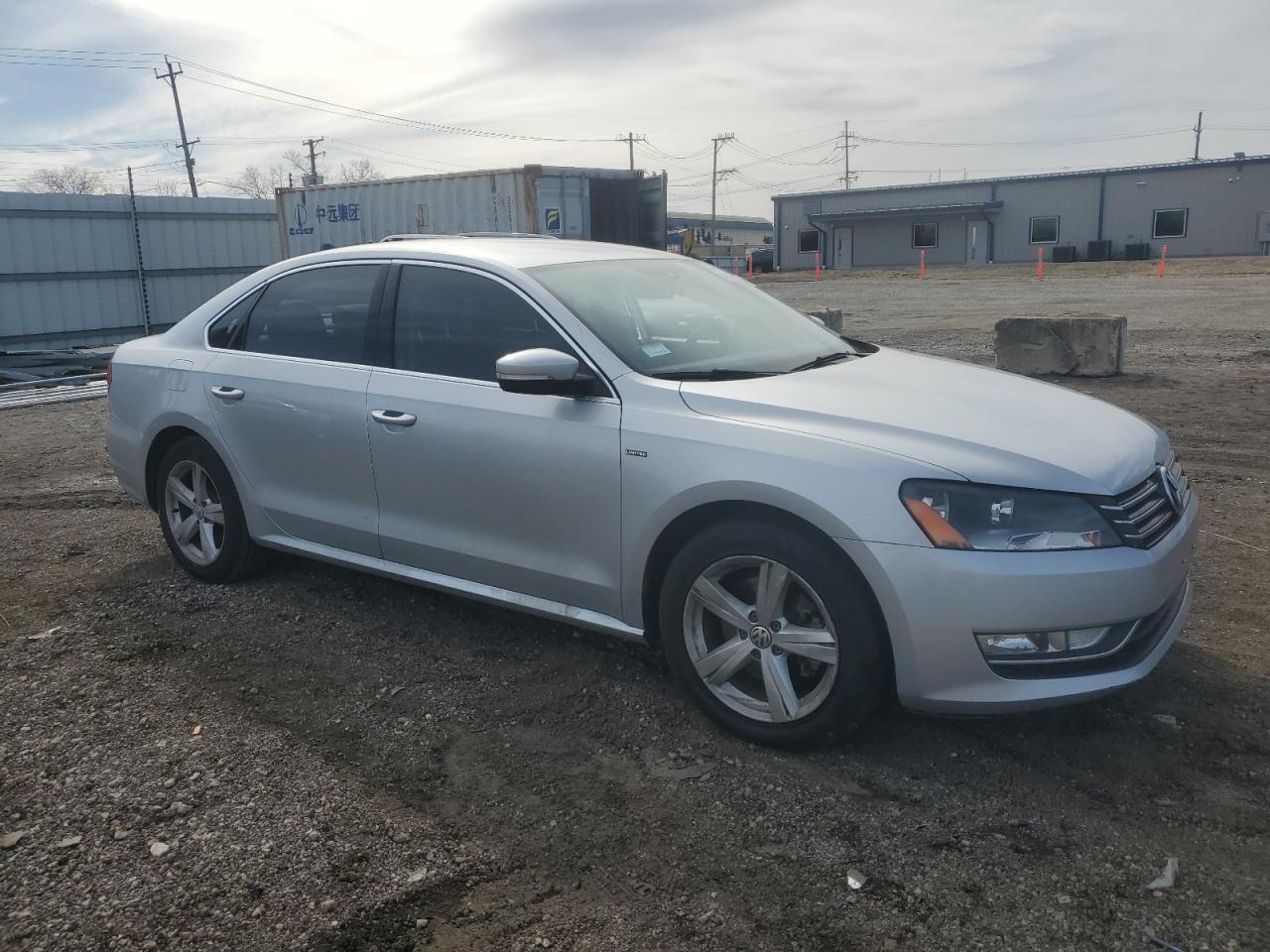 2015 VOLKSWAGEN Passat