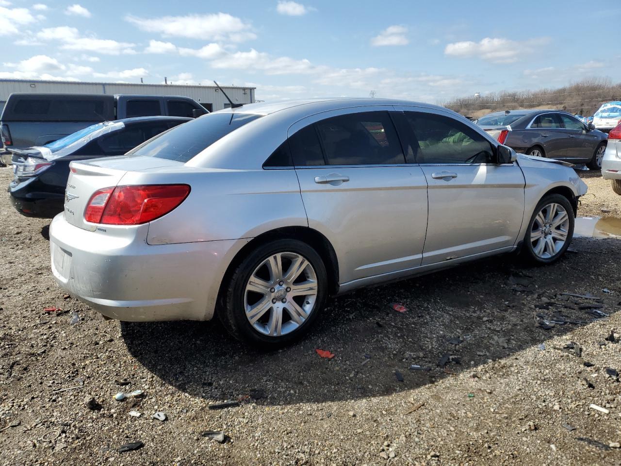 2010 CHRYSLER Sebring