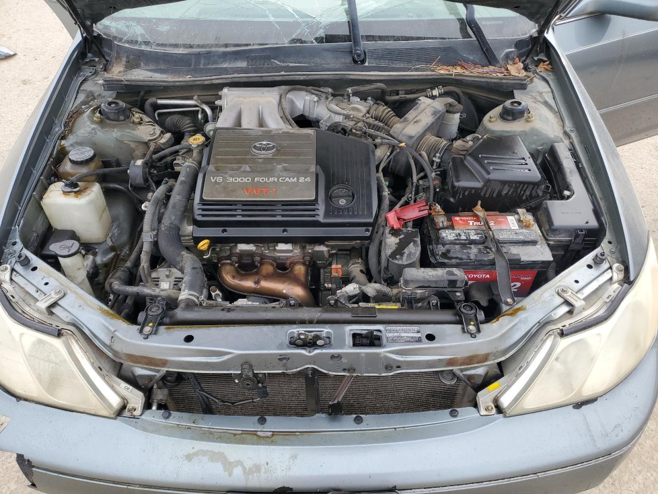 2004 TOYOTA Avalon