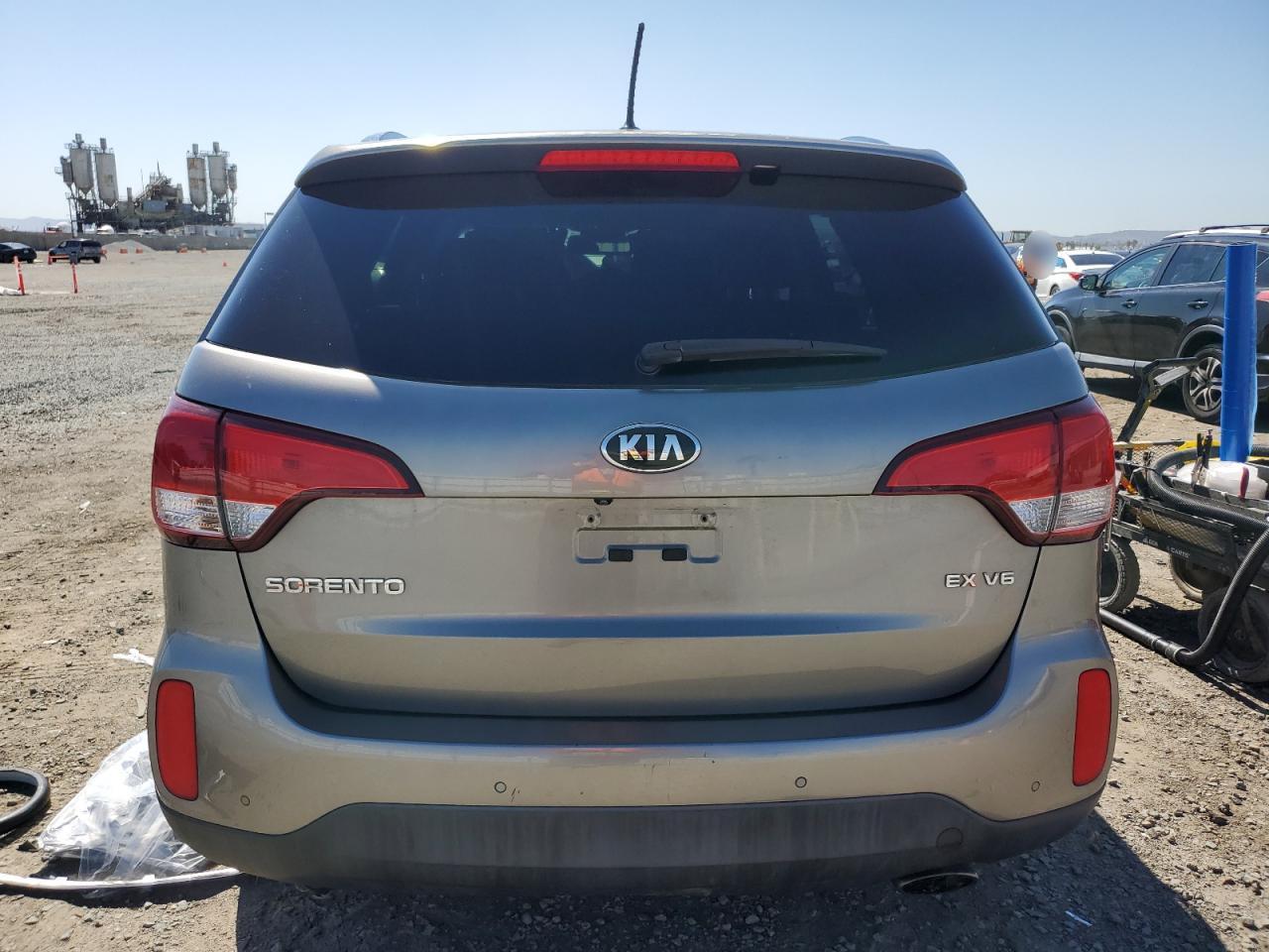 2015 KIA SORENTO