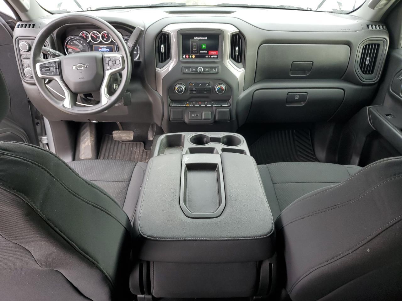 2021 CHEVROLET Silverado