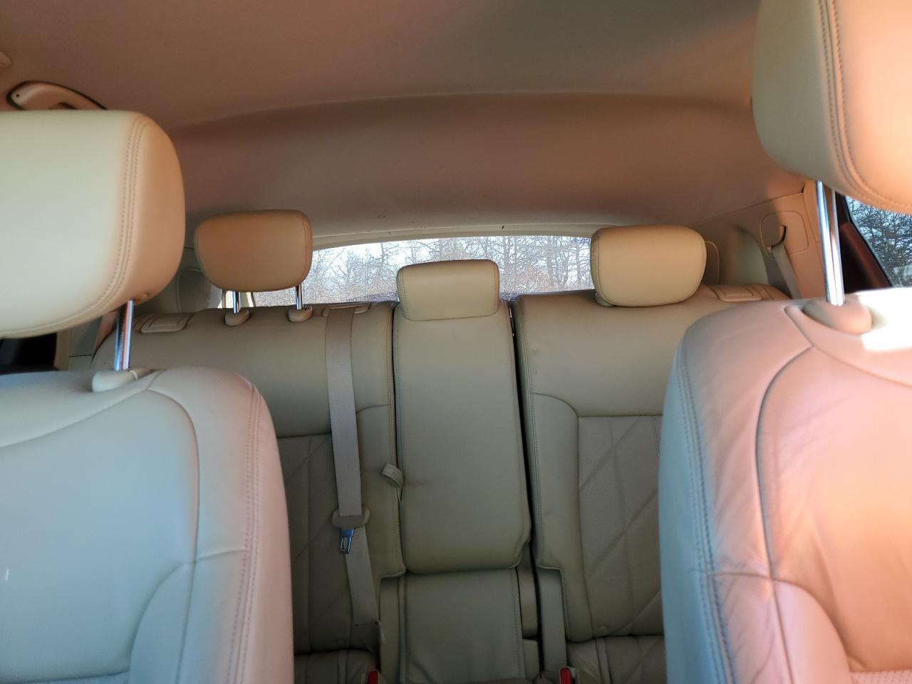 2010 INFINITI FX35