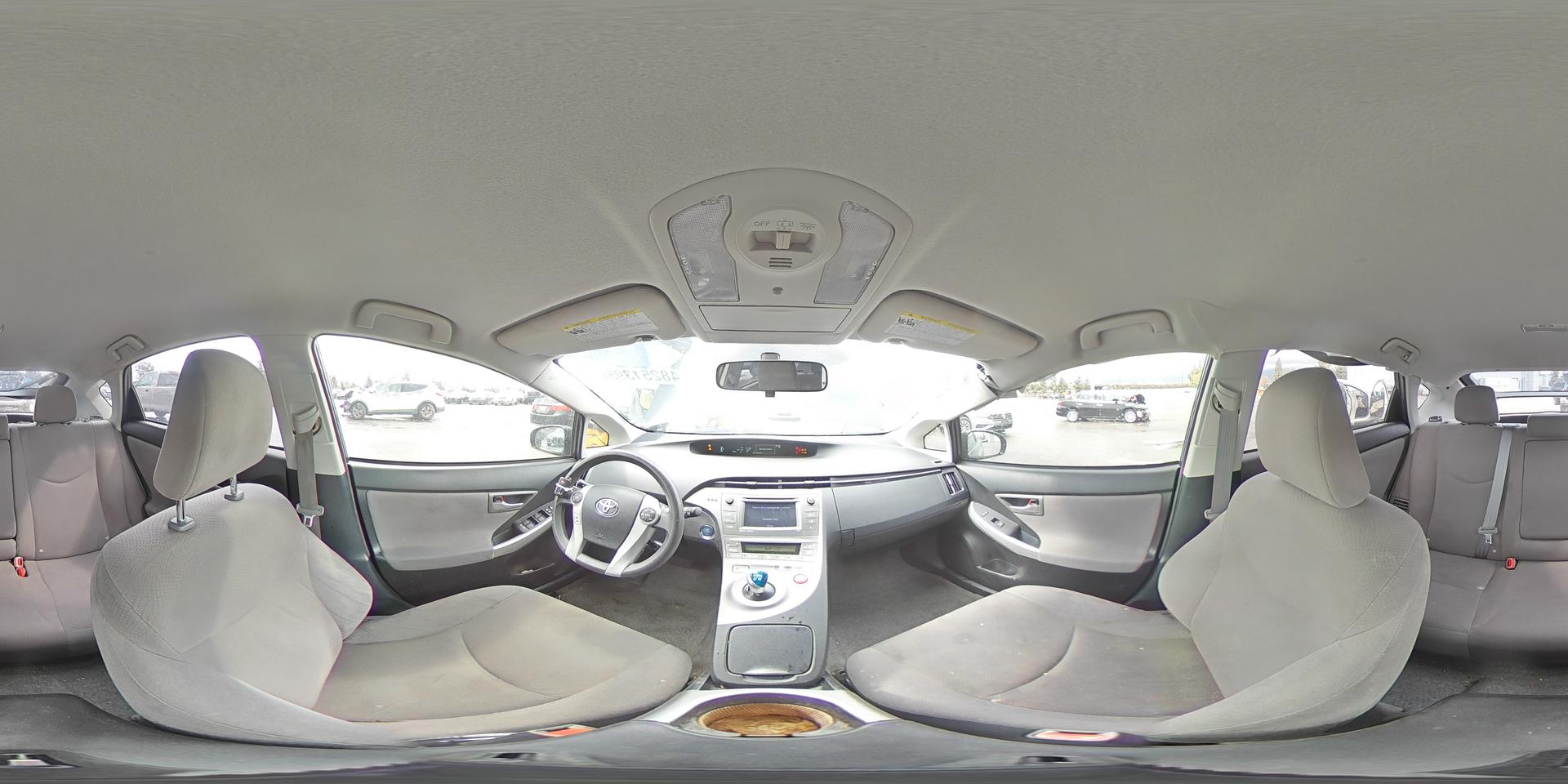 2015 TOYOTA PRIUS