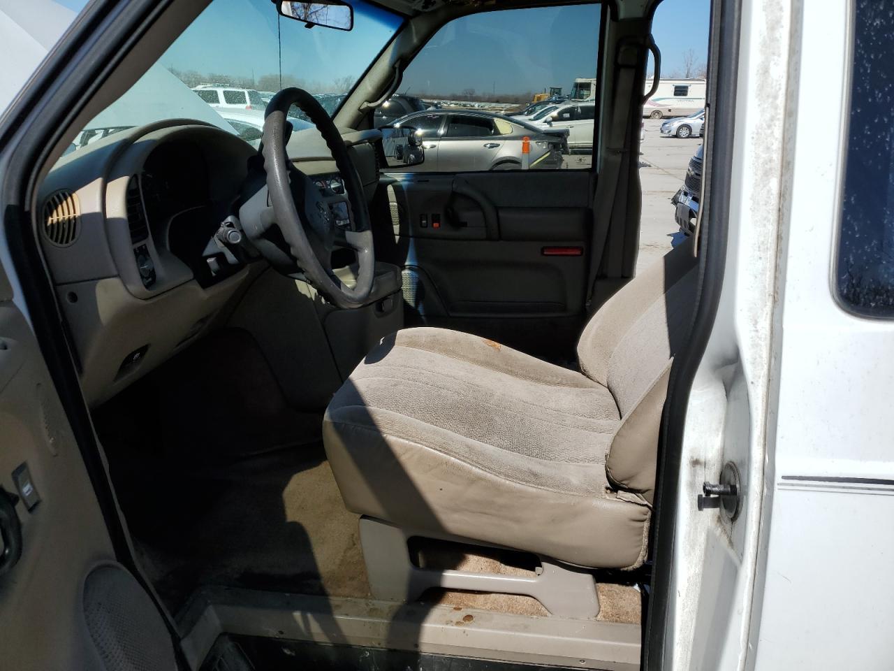 2003 CHEVROLET Astro