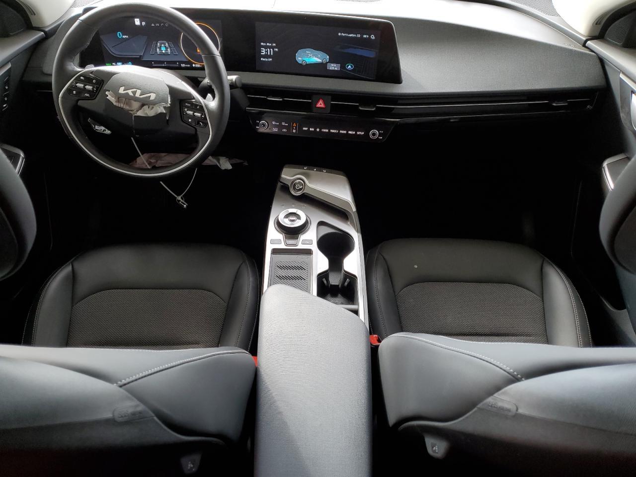 2024 KIA EV6