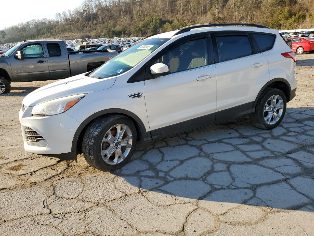2013 FORD ESCAPE