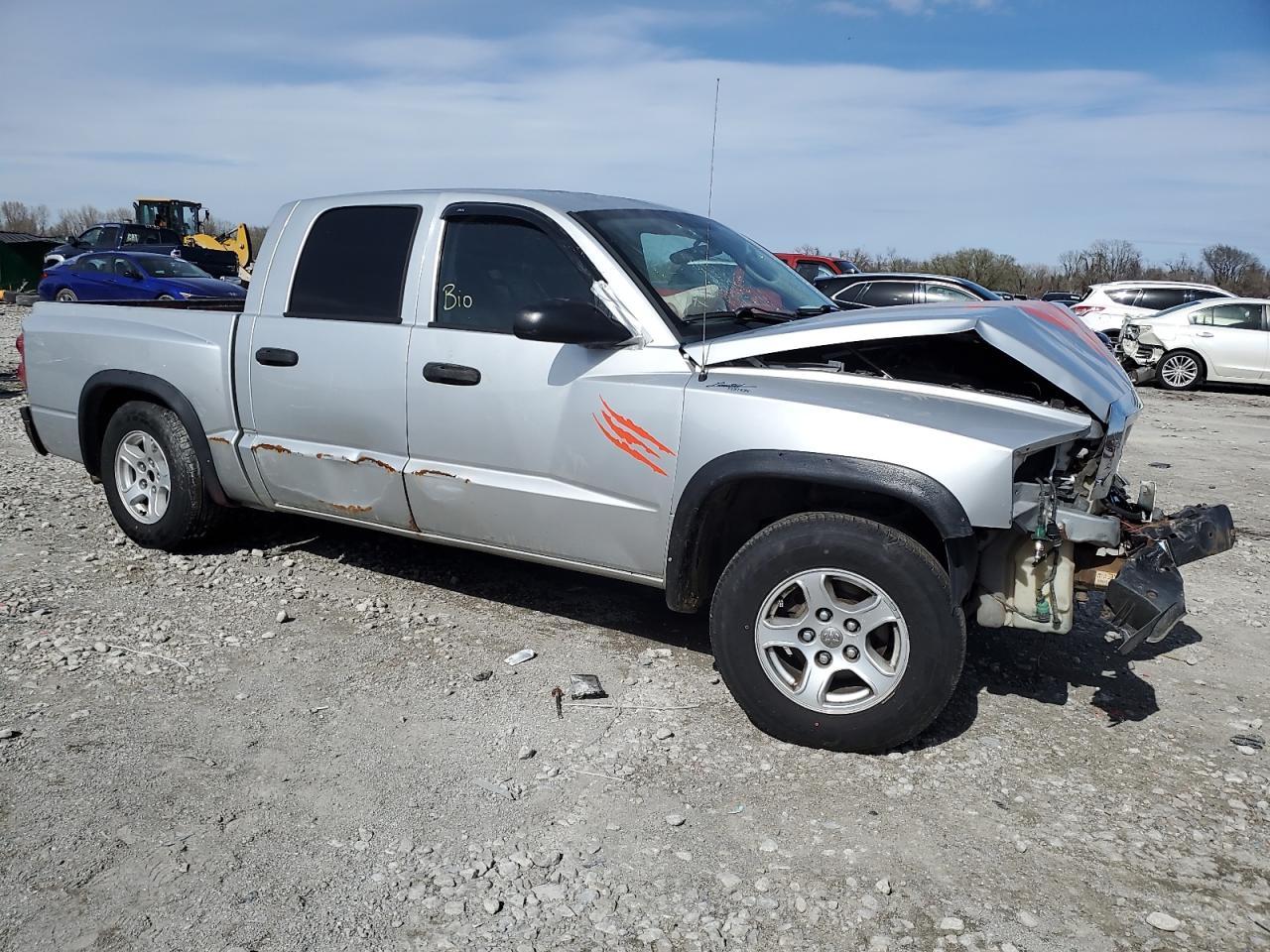 2007 DODGE Dakota