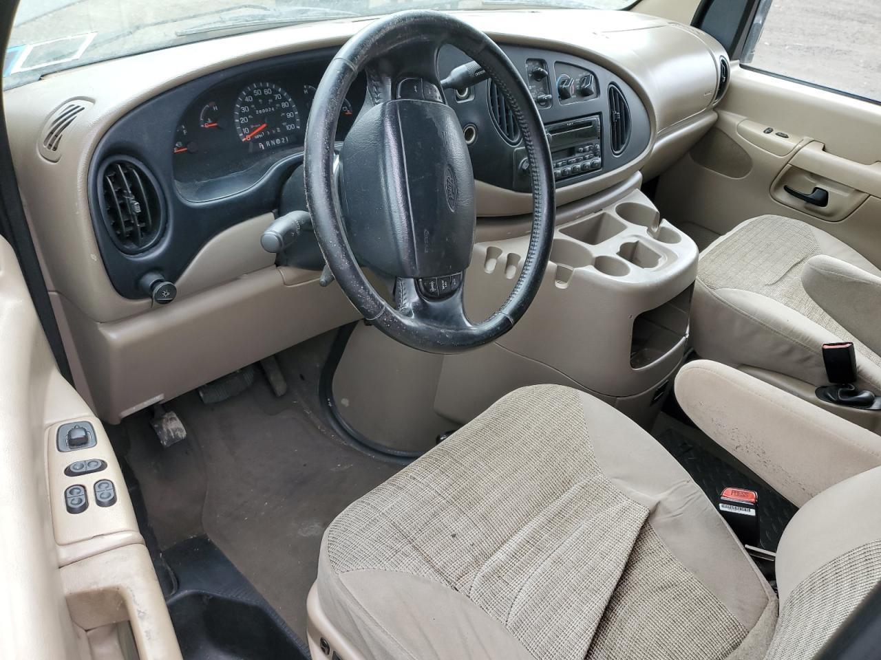 2002 FORD ECONOLINE