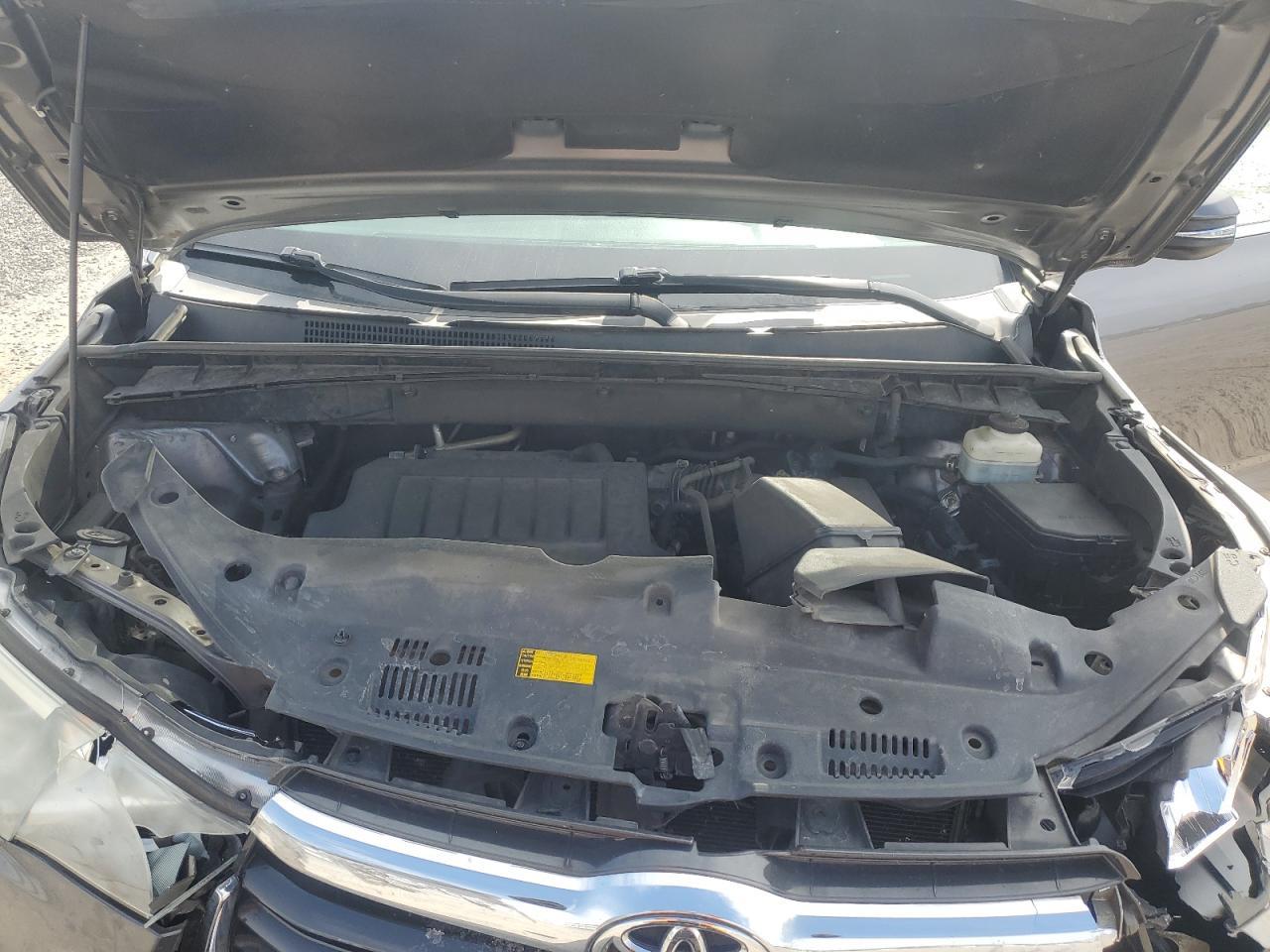 2015 TOYOTA HIGHLANDER