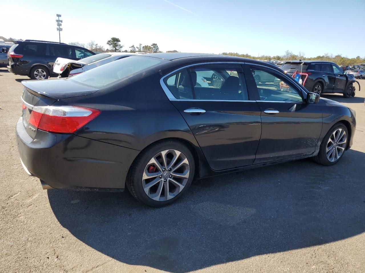 2015 HONDA ACCORD