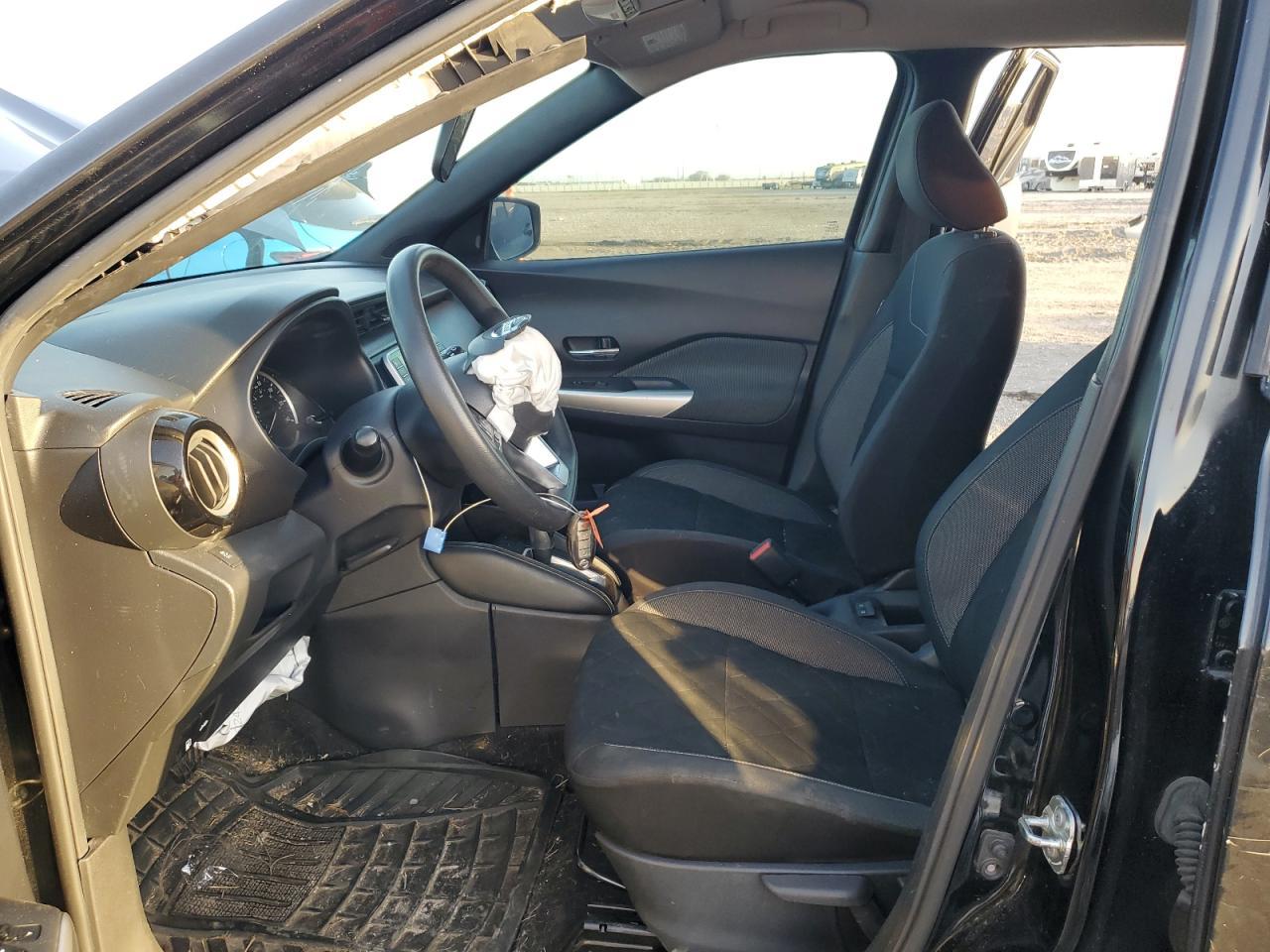 2019 NISSAN KICKS