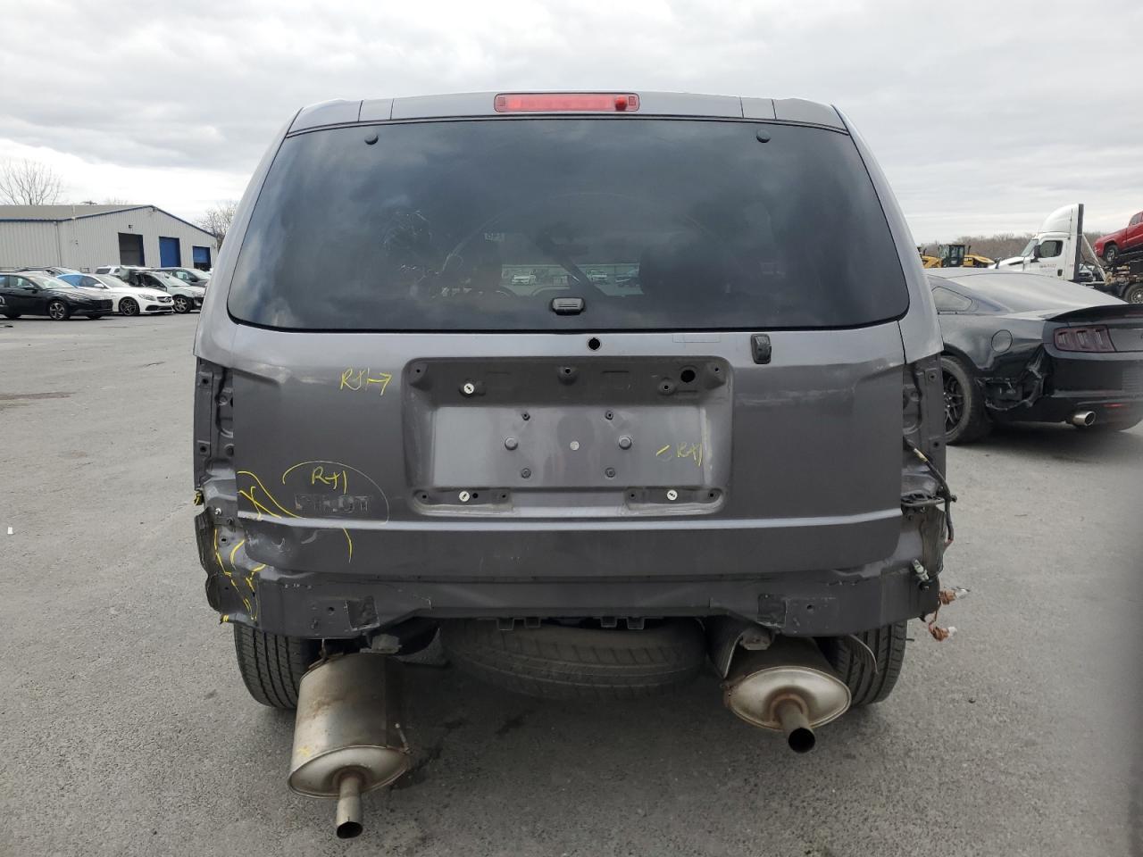 2015 HONDA PILOT