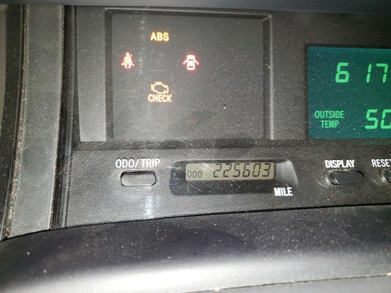 2003 TOYOTA Avalon