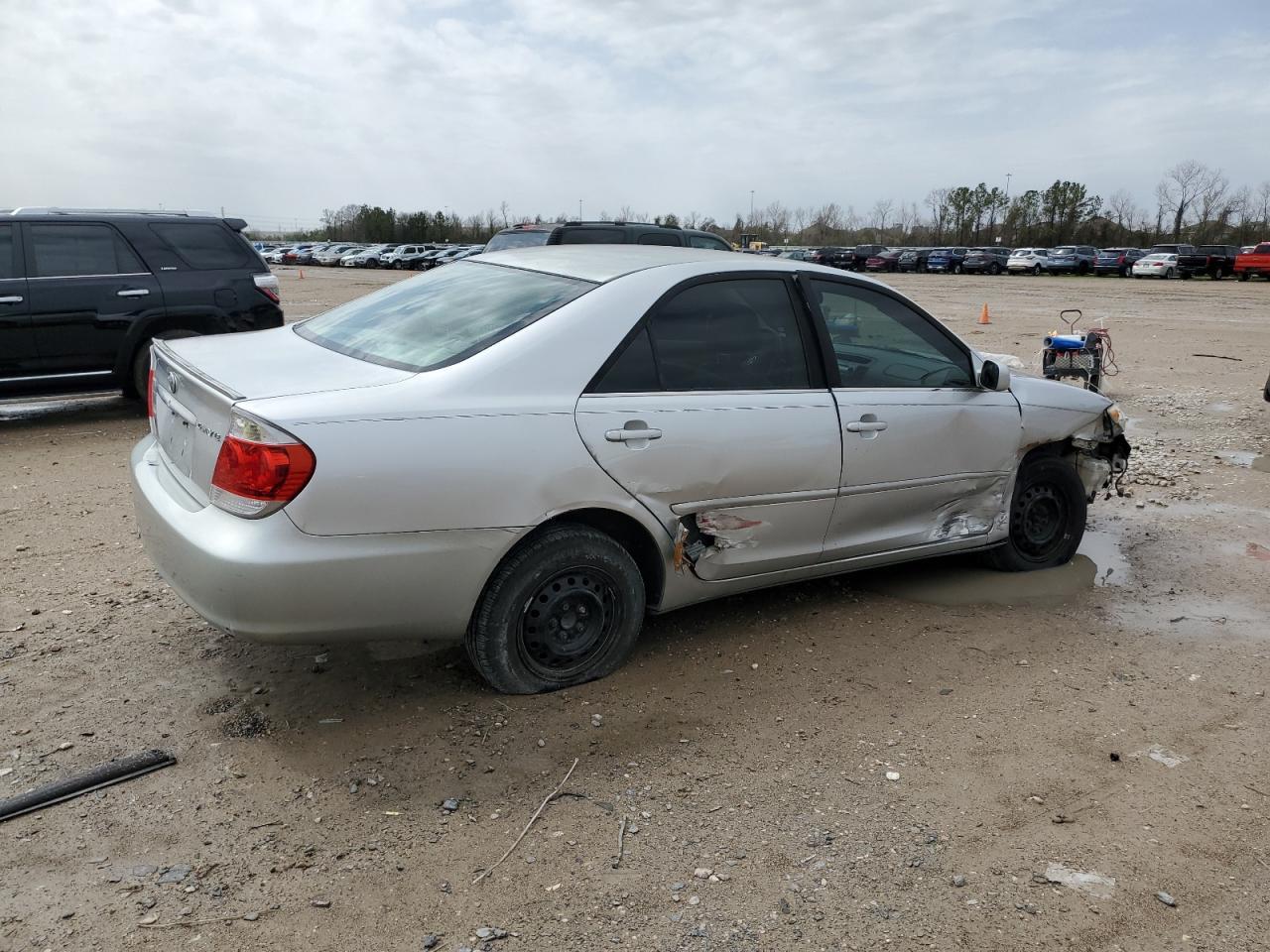 2005 TOYOTA CAMRY