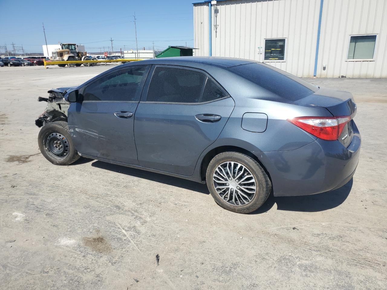 2015 TOYOTA COROLLA