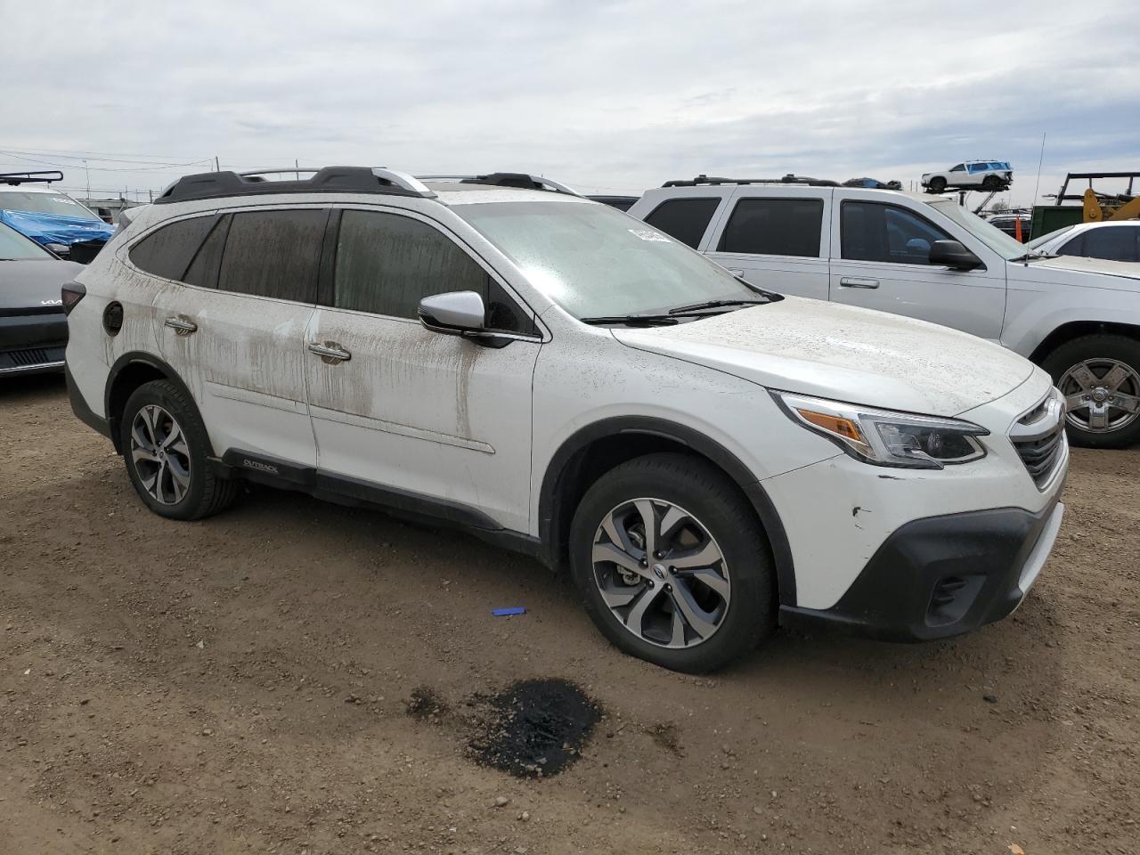 2022 SUBARU Outback