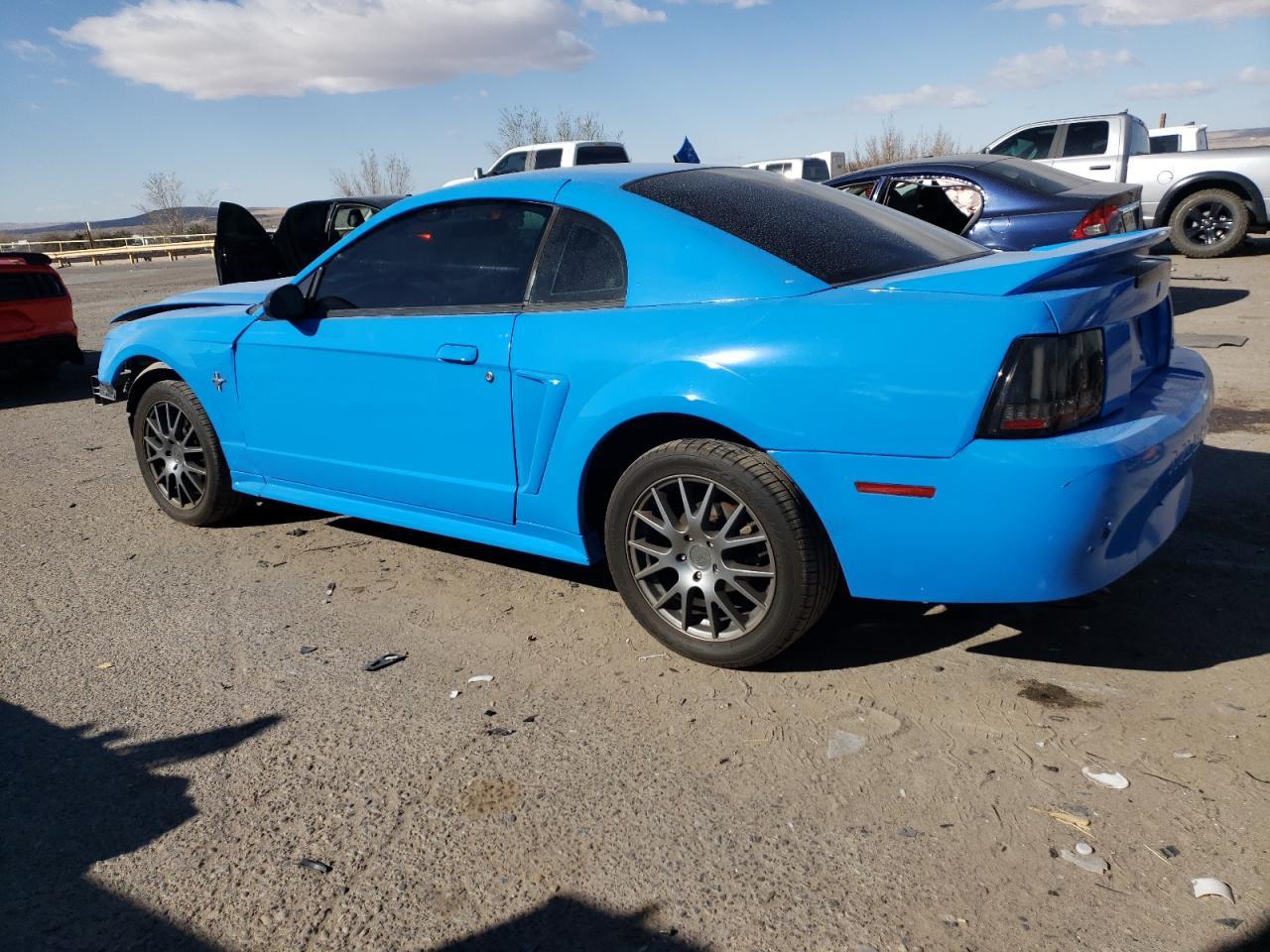 2000 FORD MUSTANG