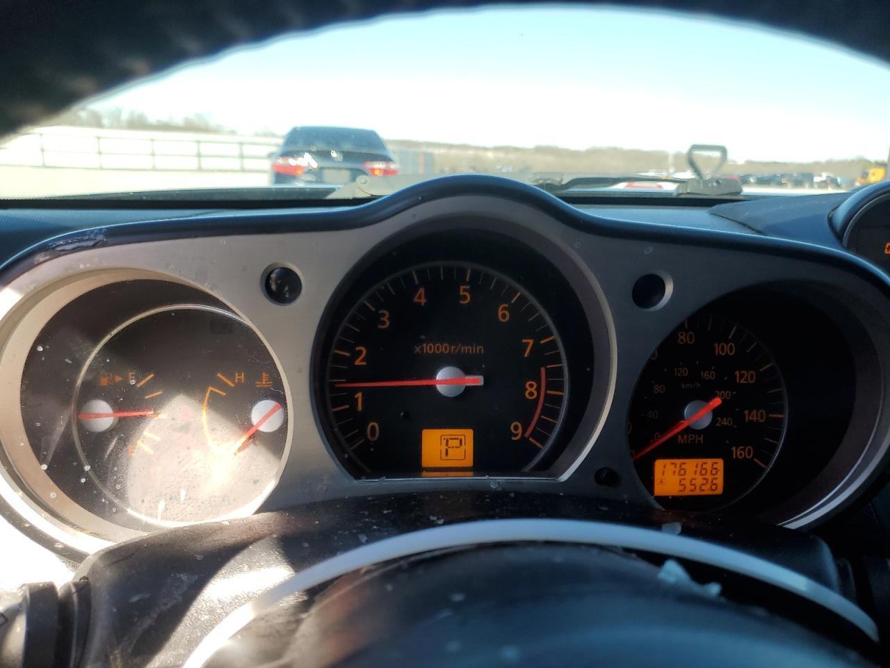 2008 NISSAN Z