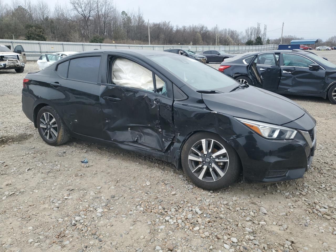 2020 NISSAN VERSA