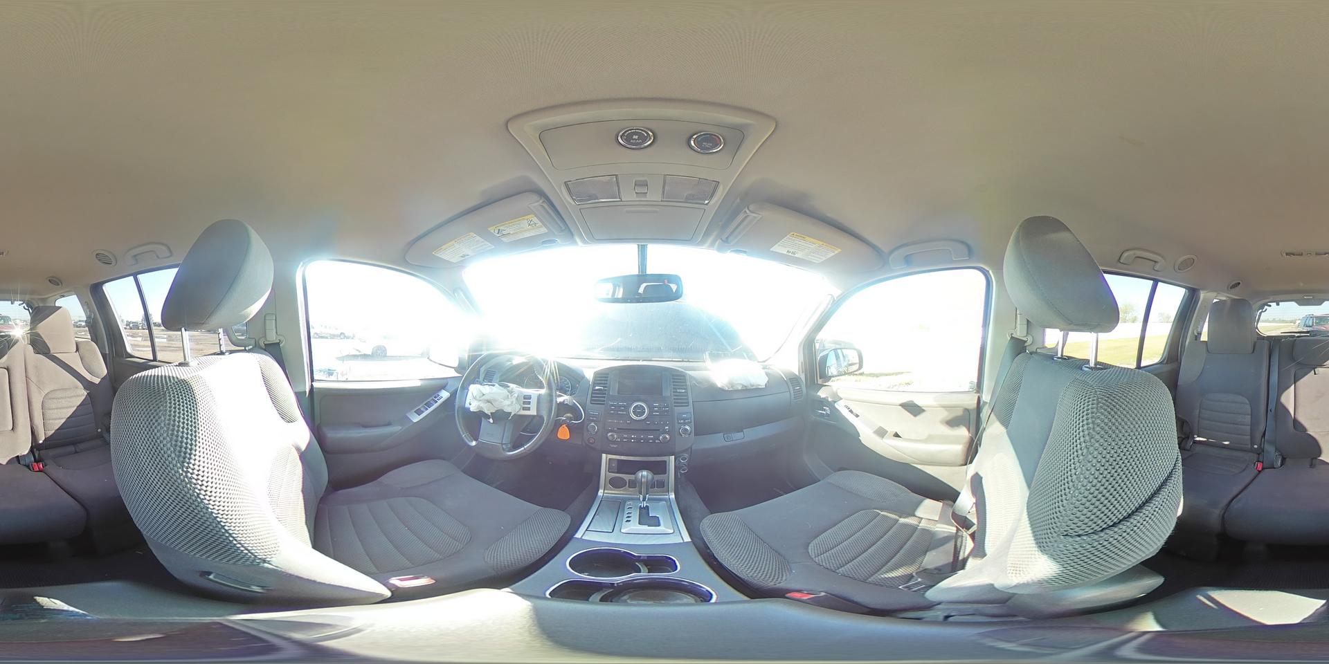 2012 NISSAN PATHFINDER