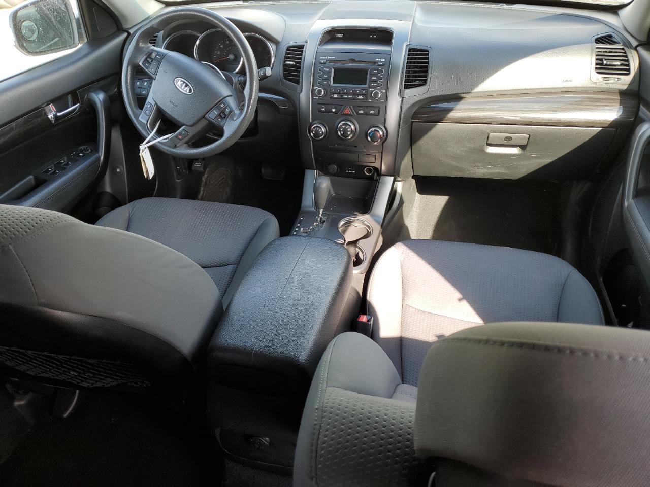 2013 KIA SORENTO