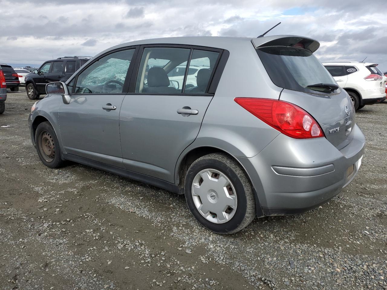 2009 NISSAN VERSA