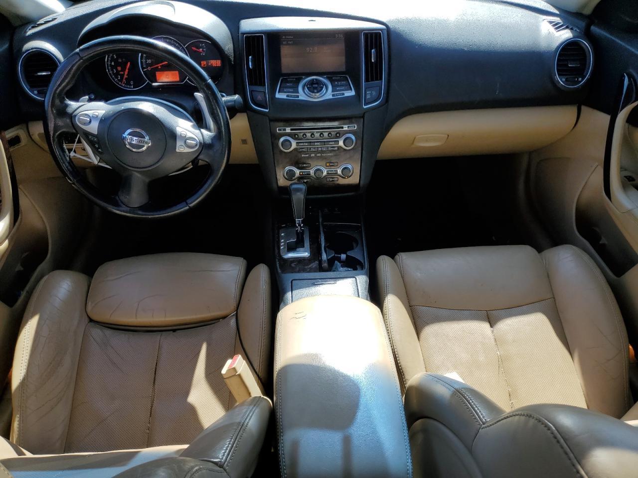 2009 NISSAN Maxima