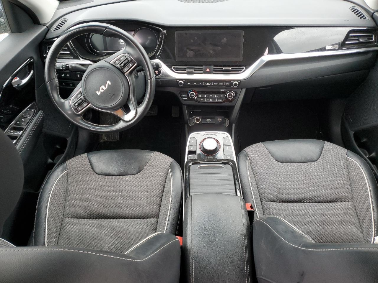 2022 KIA Niro