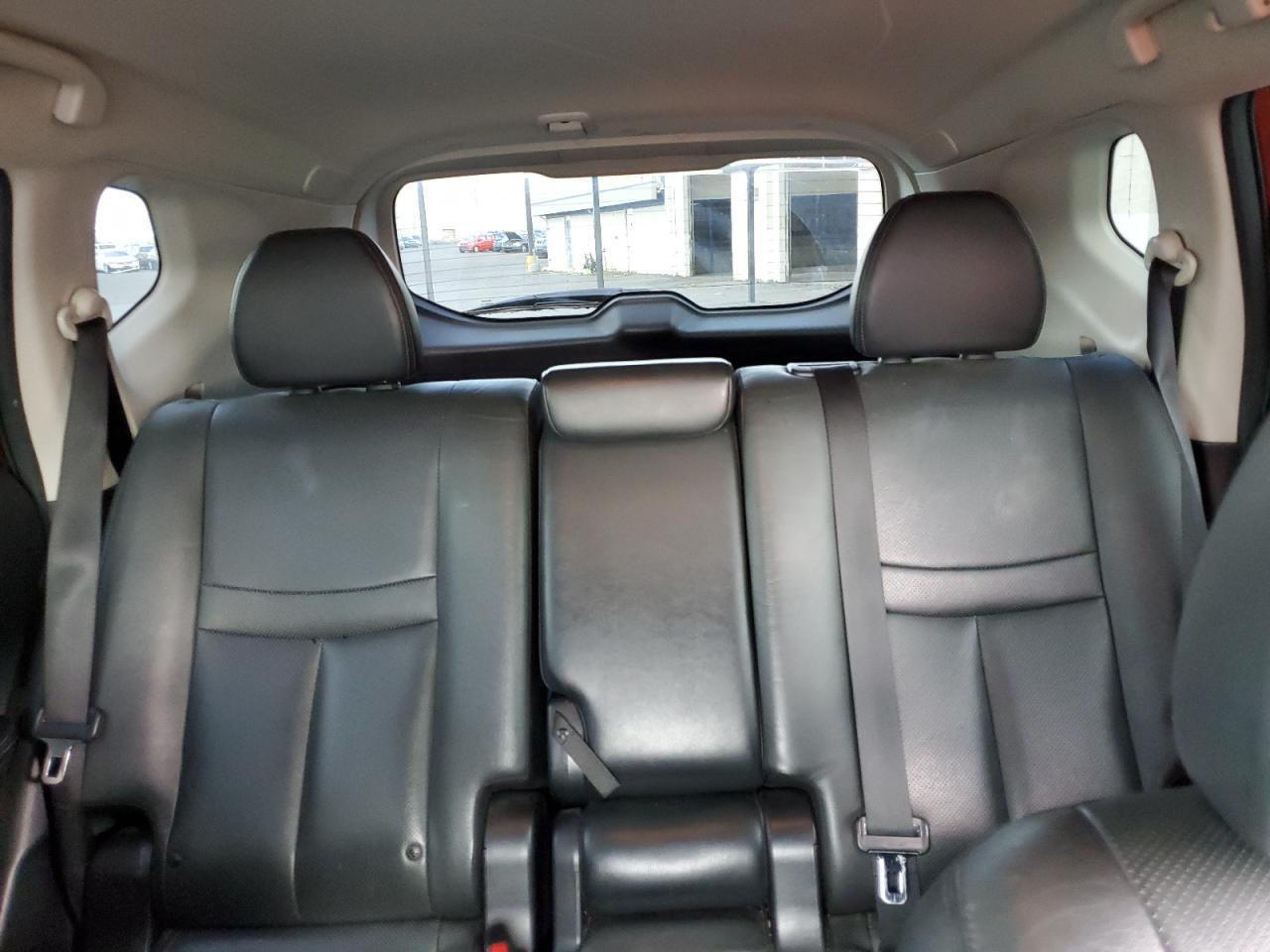 2014 NISSAN ROGUE