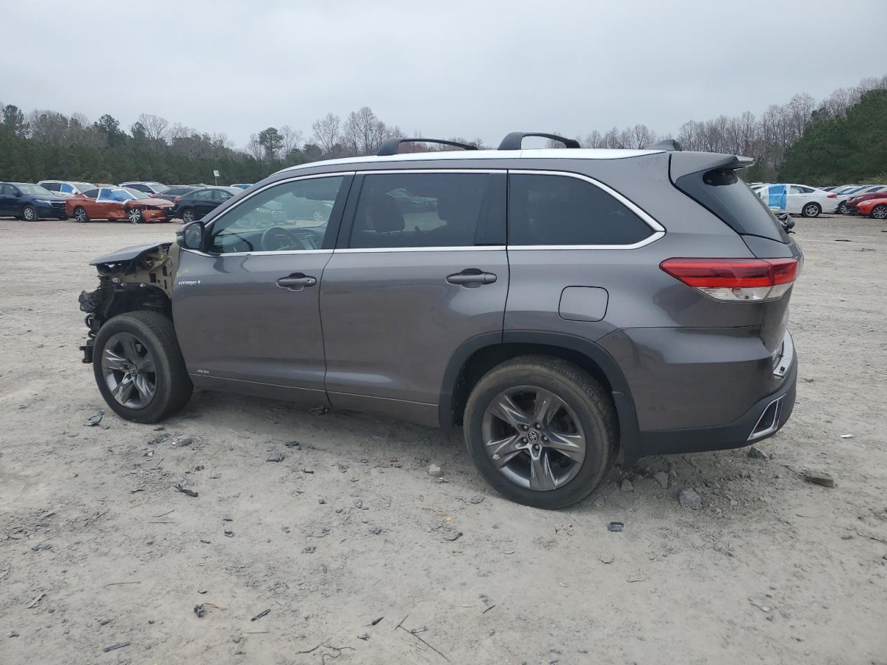 2022 TOYOTA HIGHLANDER