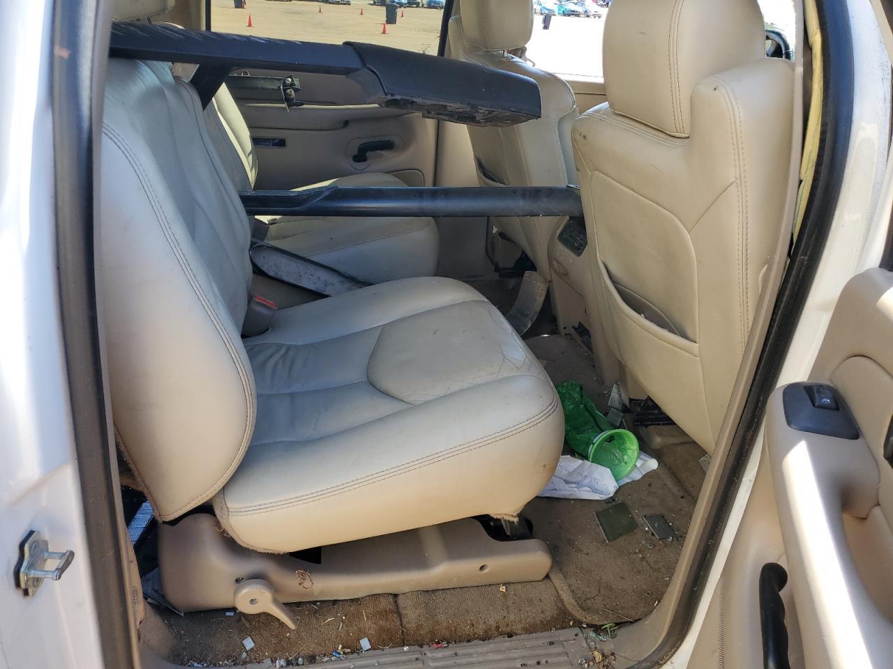 2005 CHEVROLET Suburban