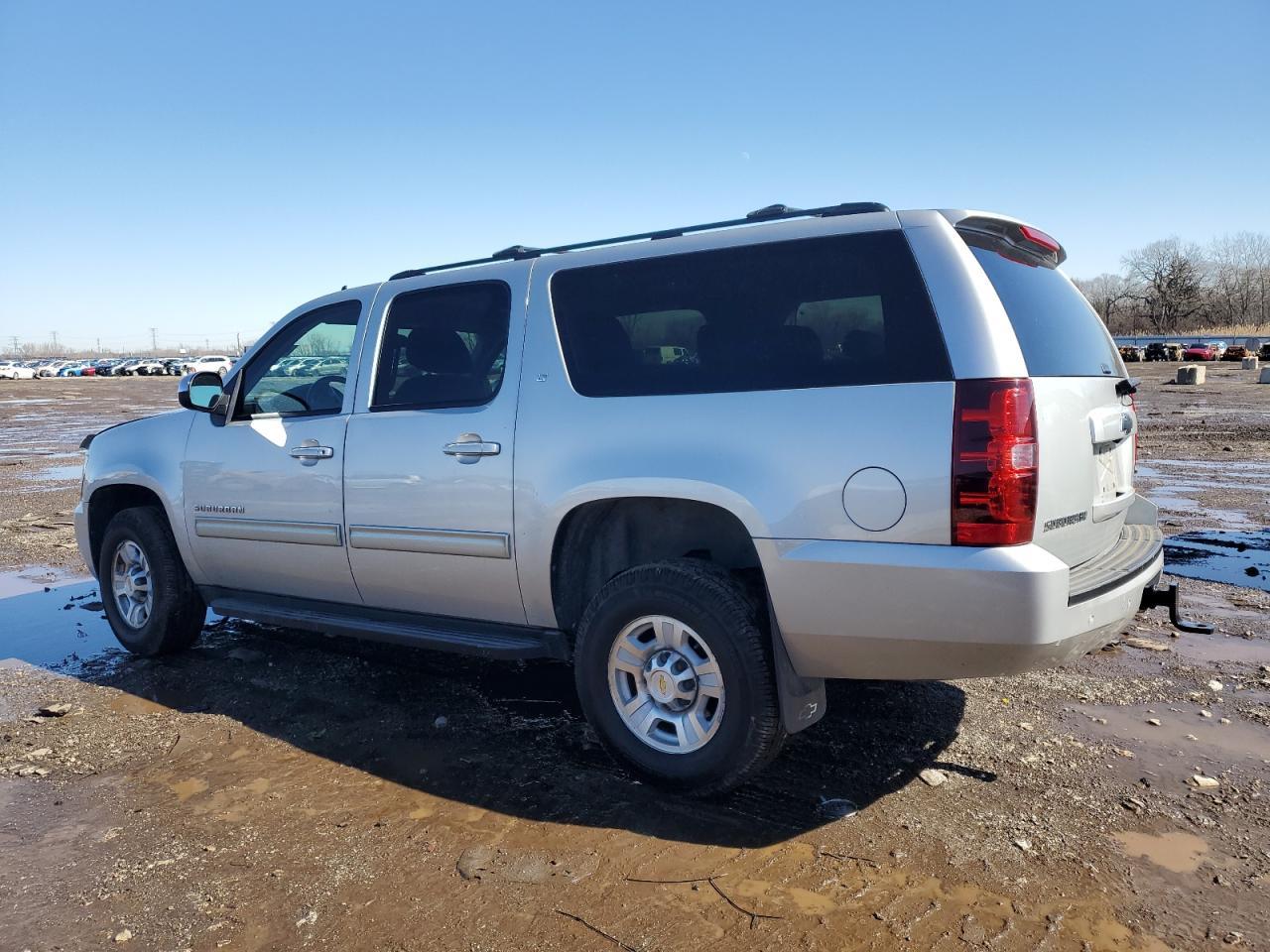 2011 CHEVROLET Suburban