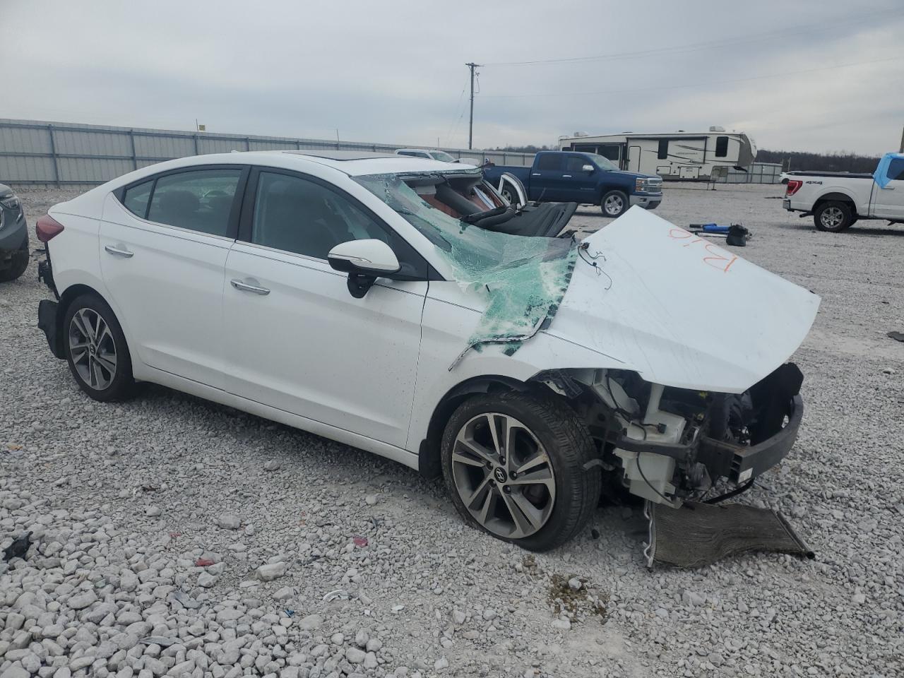 2017 HYUNDAI ELANTRA