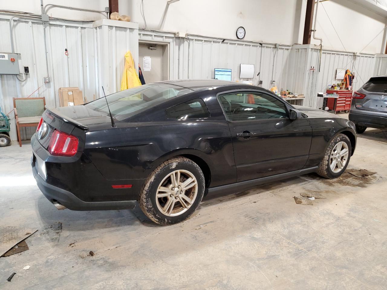 2010 FORD MUSTANG
